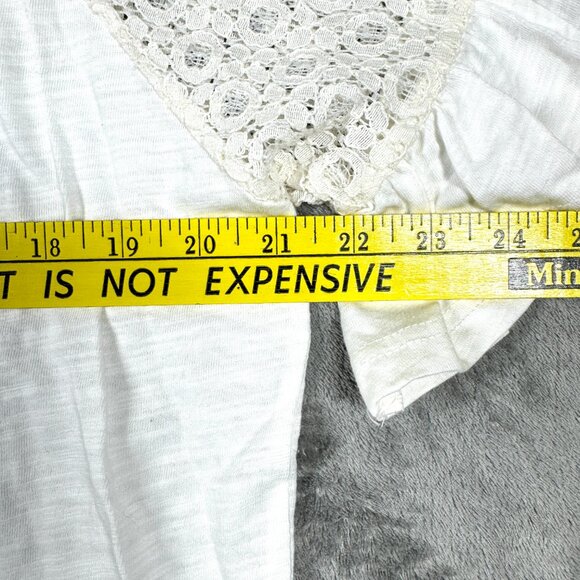 Suzanne Betro L Ivory Blouse Lace Ruffle Bell Sleeve Feminine Top NWOT - Picture 6 of 7